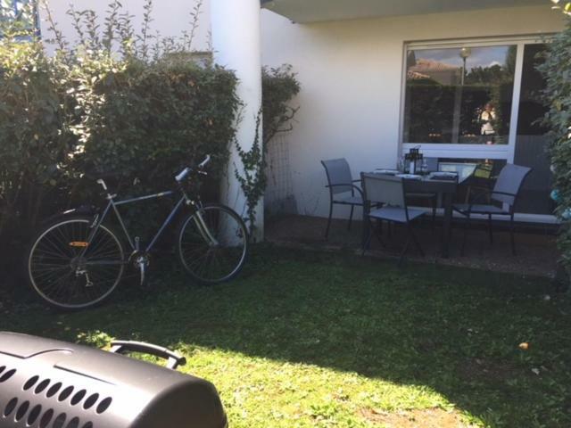 Appart Les Goelands Piscine Et Jardin Andernos-les-Bains Exterior photo